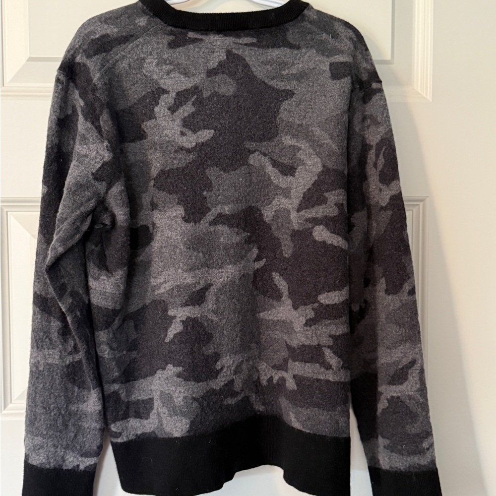 BOYS - Michael Kors Black and Gray camo Crewneck Sweater